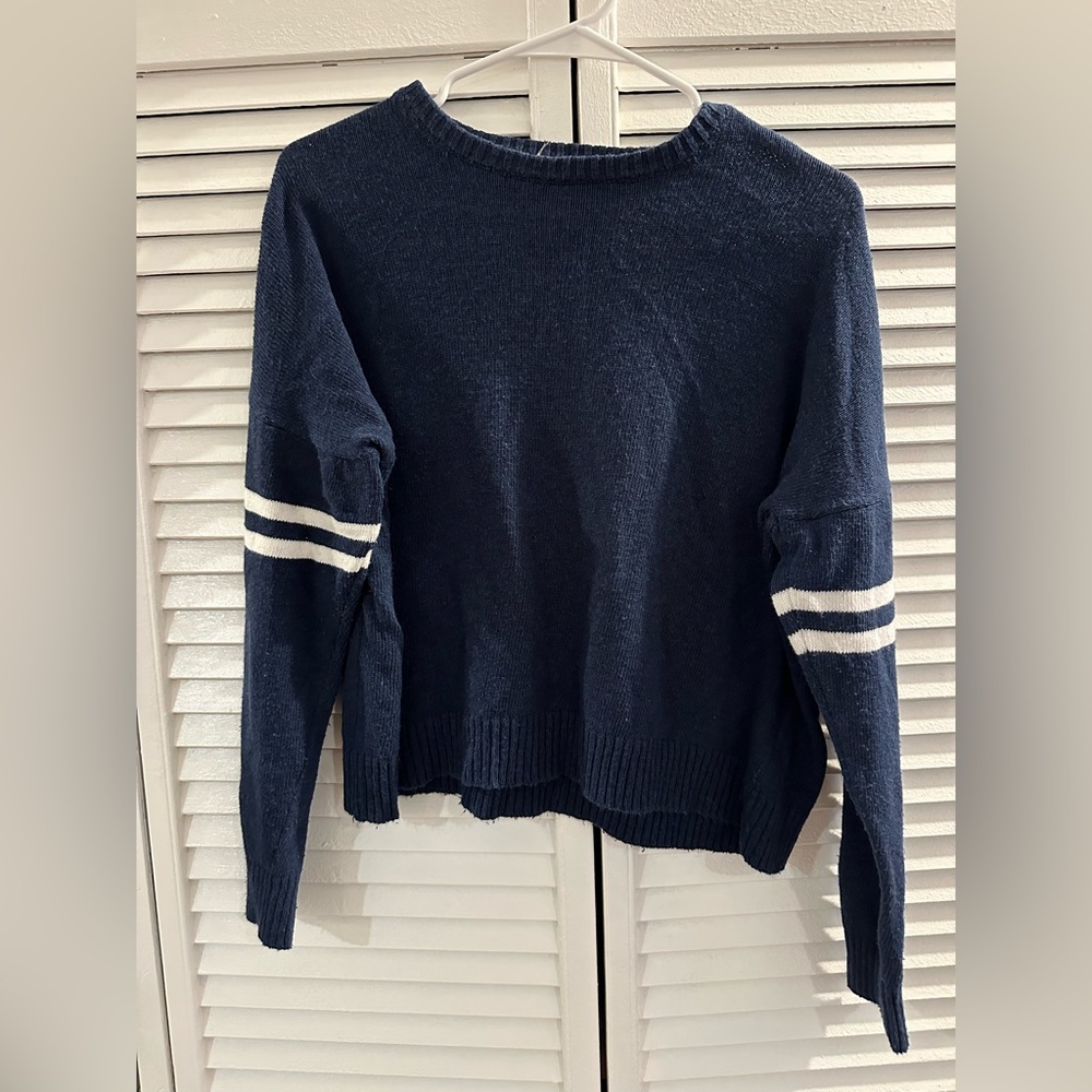 Aerie size medium sweater